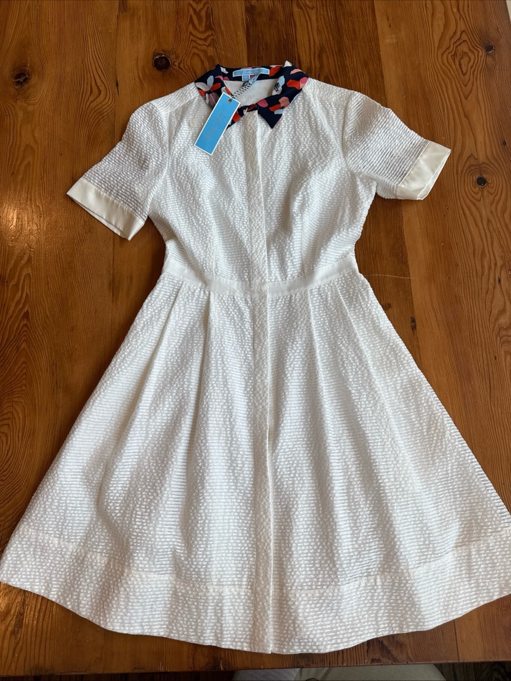 Draper James White Textured Fit-and-Flare Dress with Navy Floral Collar